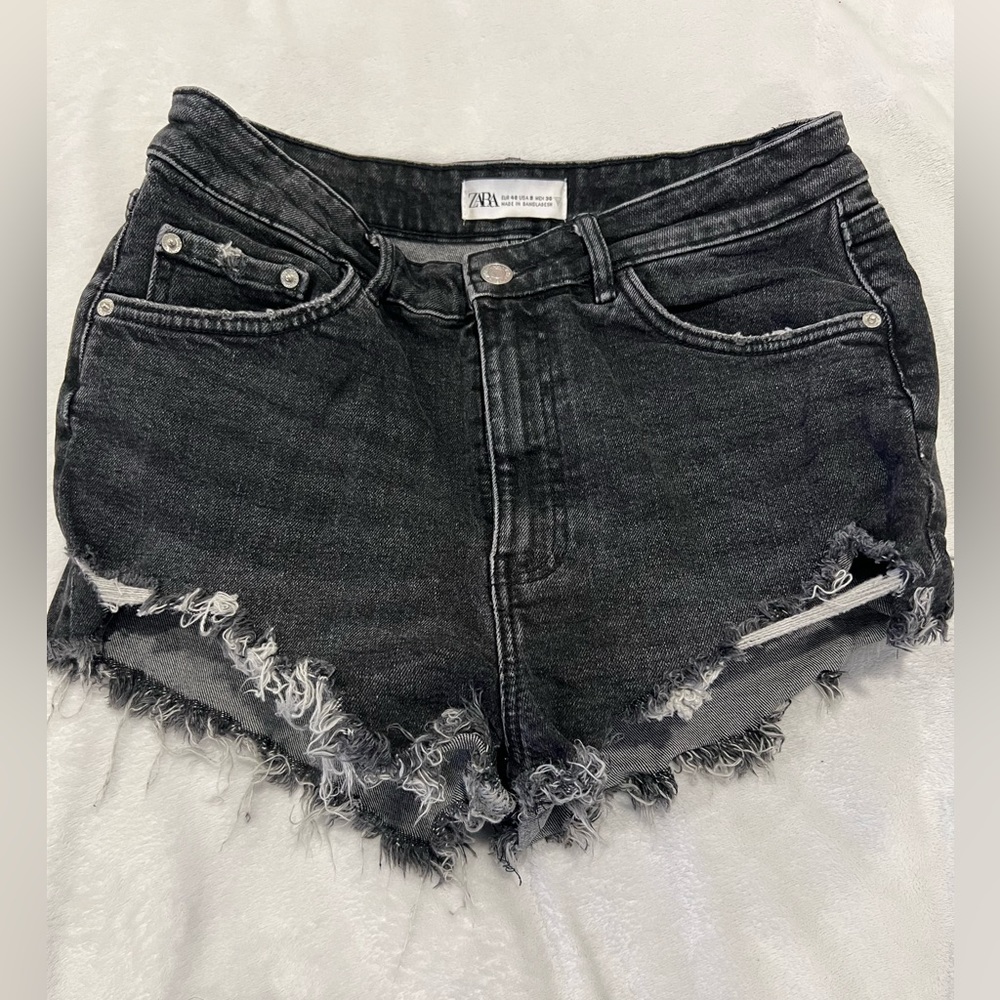 Zara mid waist jean shorts black